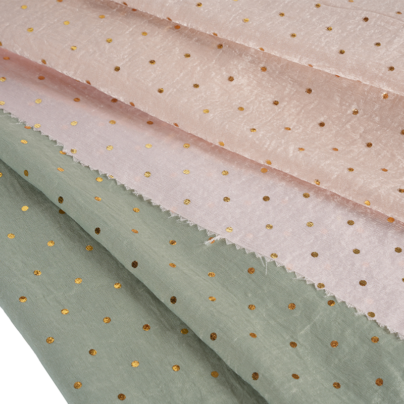 2026 Бархатная атласная ткань для тиснения фольгой с воздушным потоком в горошек