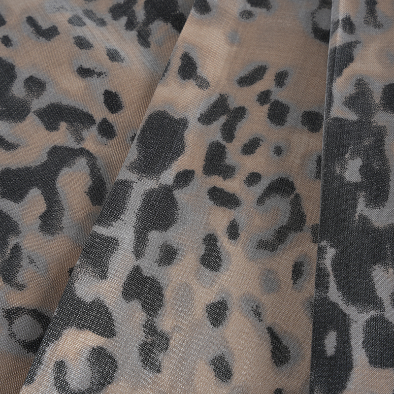 20d*21s утолщенная золотистая хлопчатобумажная ткань с небольшим леопардовым принтом