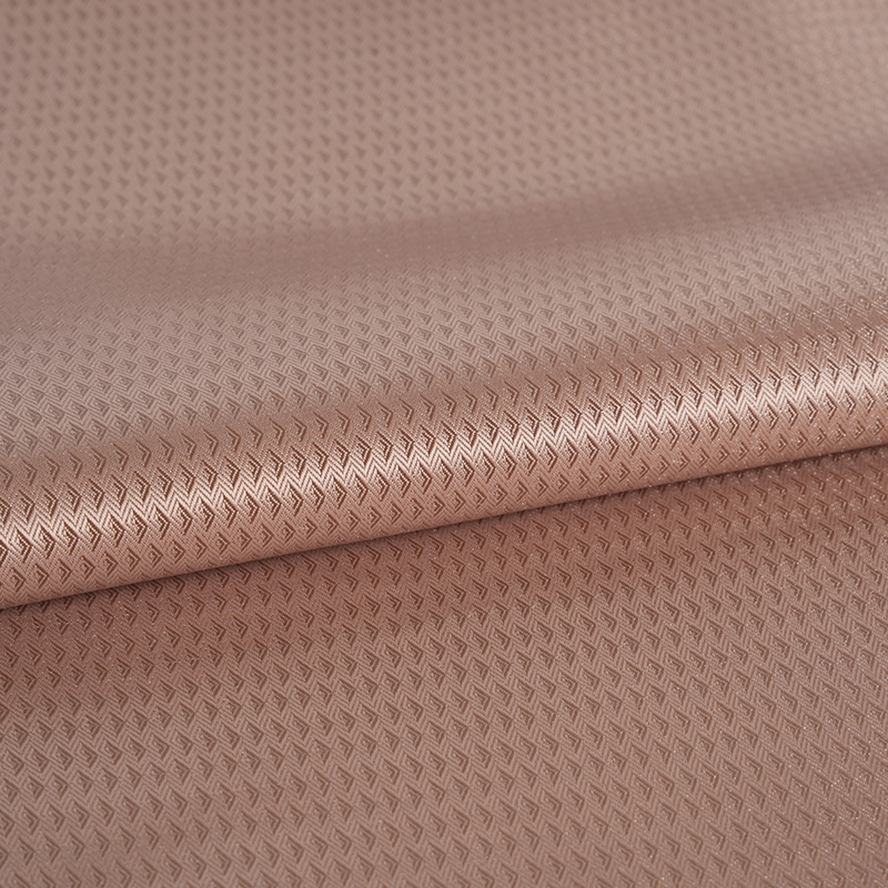 Полиэстер, маленький жаккард со стрелкой спереди и сзади