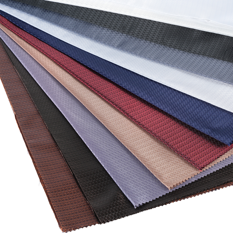 Полиэфирный катионный жаккард с маленькими медными пластинами