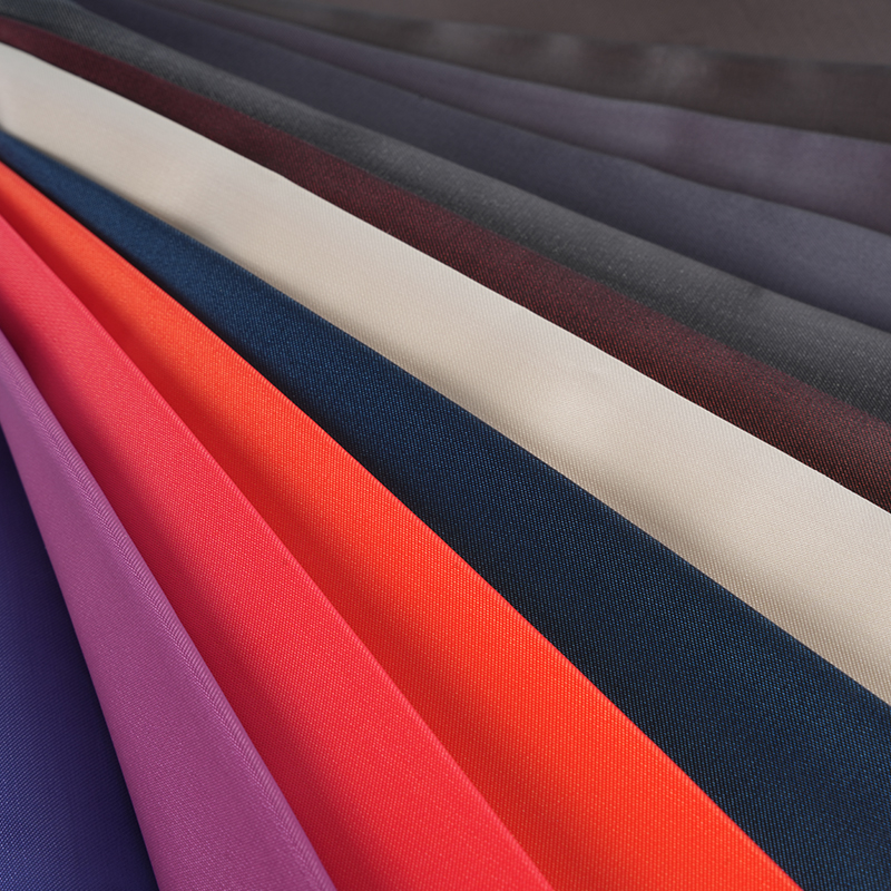 Катионная атласная ткань