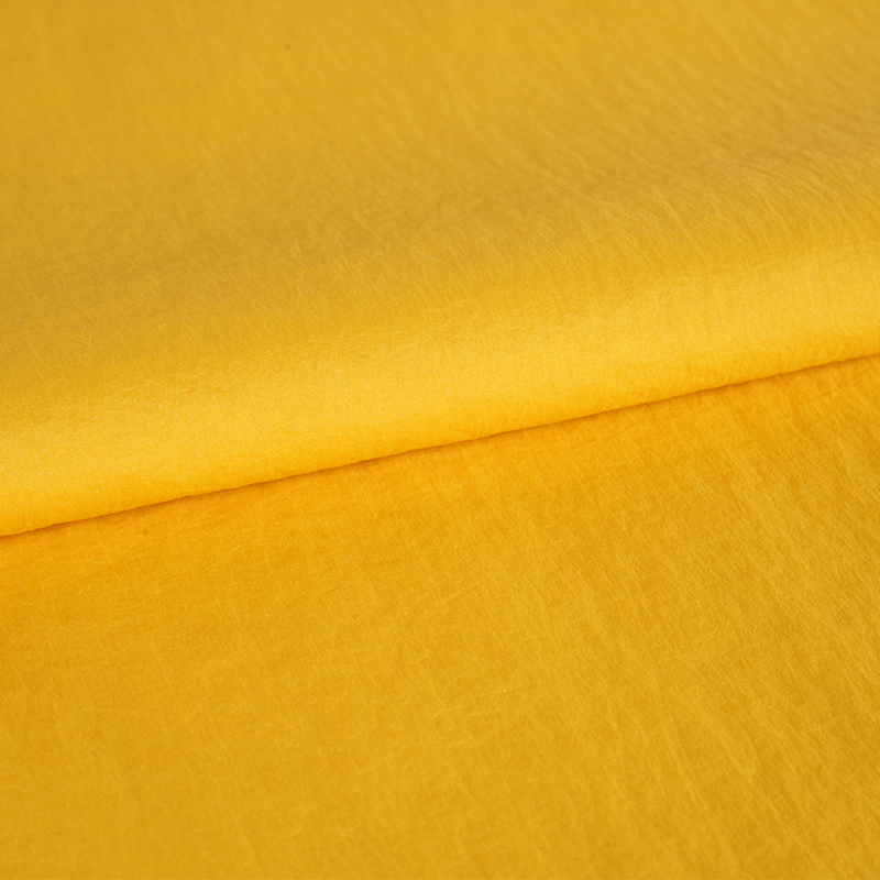 Полуматовая низкоэластичная нейлоновая ткань 400T для прядения и крашения