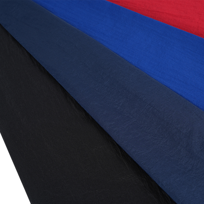 Полуматовая низкоэластичная нейлоновая ткань 400T для прядения и крашения