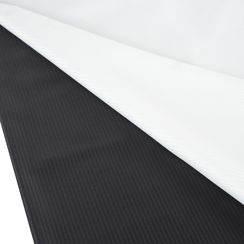 Жаккардовая ткань с карманами в полоску, окрашенная в полиэфирную пряжу