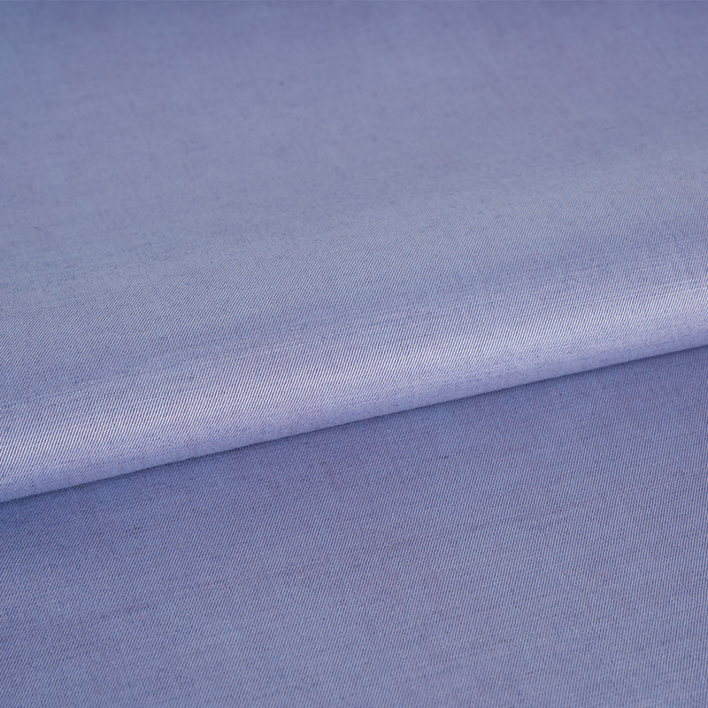 Саржевая ткань из полиэстера и хлопка 66D*40S