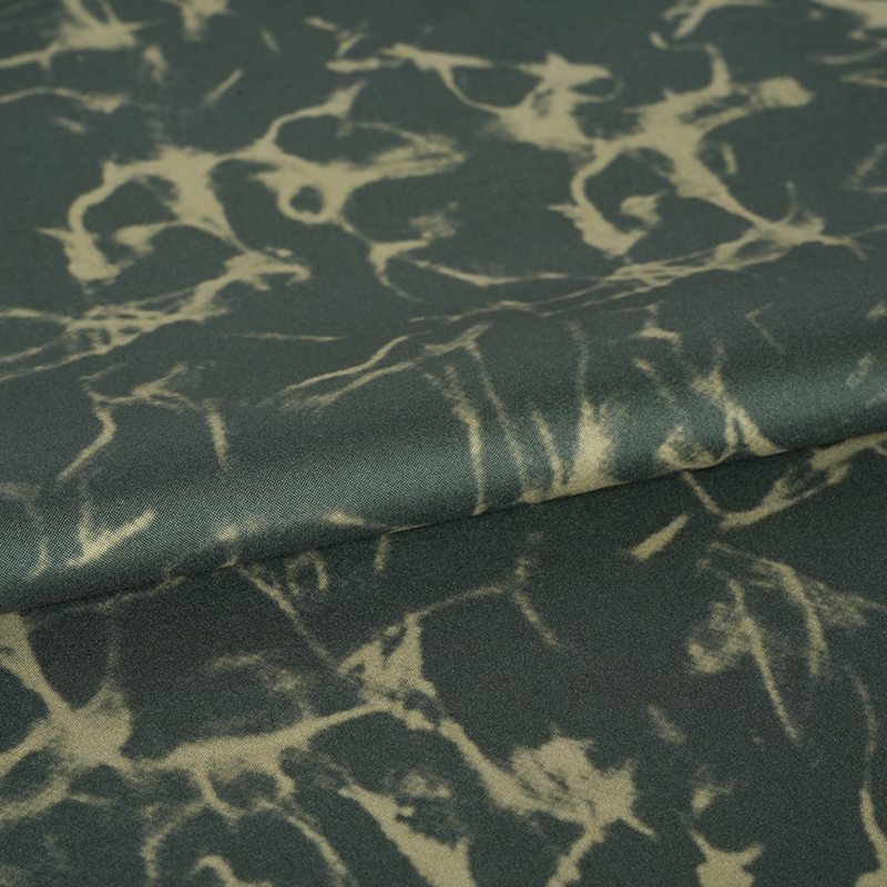 Ткань из полиэстера, тафты, 300 т, неуказанная скользящая нить