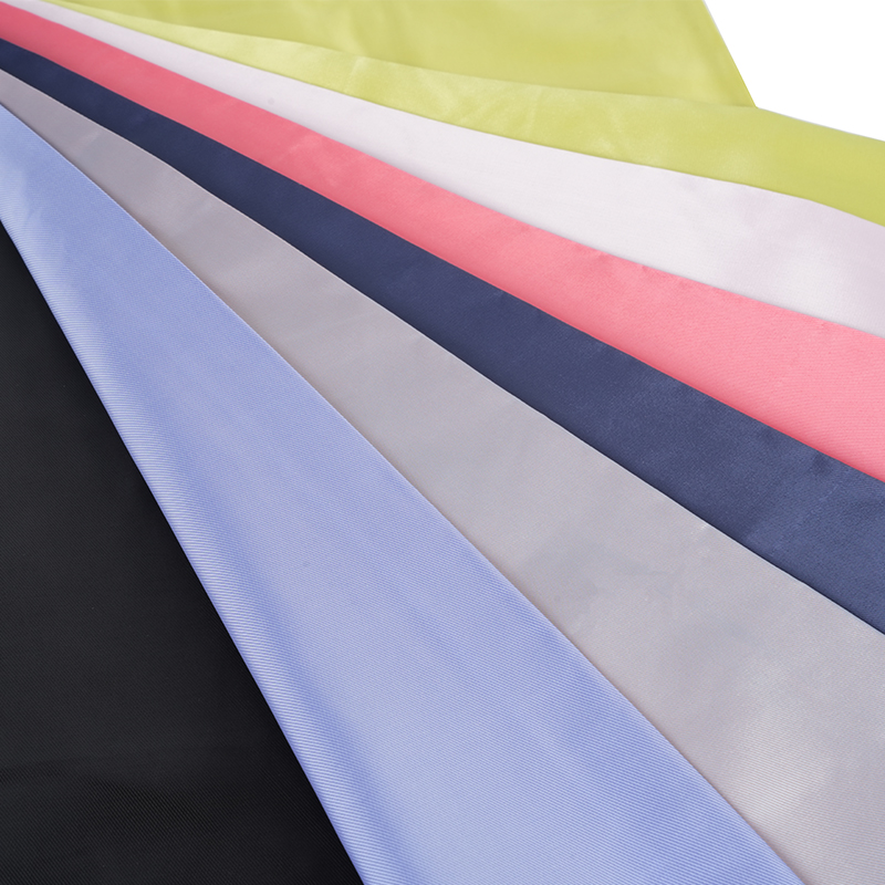 Саржевая ткань среднего размера PV